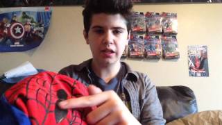 Zentai zone ultimate comics spiderman costume review [upl. by Elocaj]