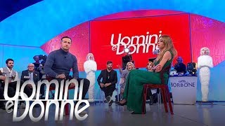 Uomini e Donne Trono Over  Riccardo quotMi vedo con unaltraquot [upl. by Etnahsa]