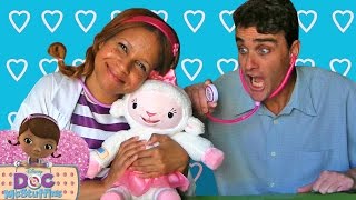 Take Care Of Me Lambie w Doc McStuffins  Disney Toy Reviews  Konas2002 [upl. by Ernestine]