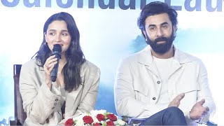 Alia Bhatt Singing Kesariya Song At Calendar Launch Event With Ranbir Kapoor [upl. by Alf]