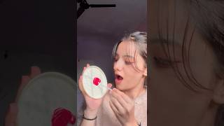 Must try this🤯viral peel off hack😱😱  unbelievable😱 makeup fevicolhack hacks treandinghacks [upl. by Marx]