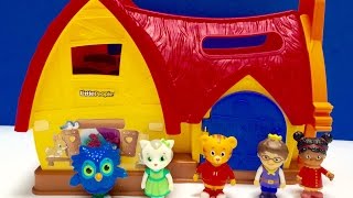 DANIEL TIGER NEIGHBOURHOOD Toys Cabin Sleepover [upl. by Aehtela]