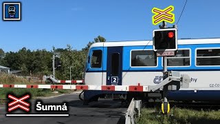 Železniční přejezd ▪ Šumná  892023 [upl. by Atel]