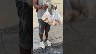 Sonidos y tradiciones de Cuba pregones y pregoneros [upl. by Perr341]