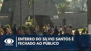 Filhas de Silvio Santos agradecem fãs do lado de fora do cemitério em SP [upl. by Neryt]