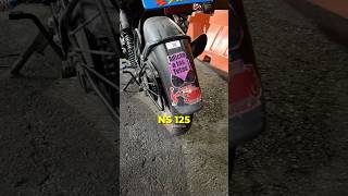 Y Esos Sticker 😳 Pulsar NS 125 vidmoto motos entrevista [upl. by Zeiger144]