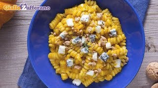 PASTA ALLA ZUCCA GORGONZOLA E AMARETTO [upl. by Odarbil]