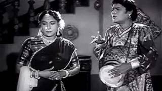 Kanne Unnaal Naan Adaiyum  Ambikapathi 1957avi [upl. by Haley]