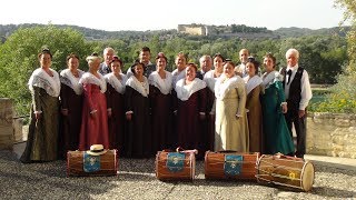 Avignon les 150 ans de la coupo santo avec la Nacioun et Lou Riban [upl. by Puritan993]