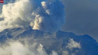 Oct 19 2024 Significant Eruption of Popocatepetl Volcano [upl. by Eva540]