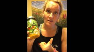 Easy Jar Salads for Busy Moms [upl. by Luehrmann]