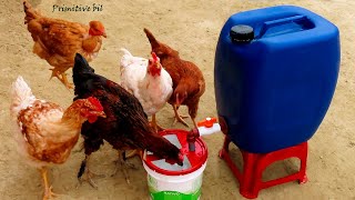 Como hacer bebedero de 25 litros de agua para gallinas y pollos [upl. by Kato]