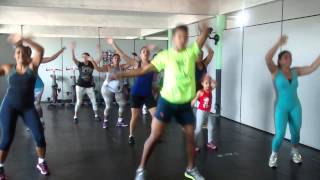 Tempo de Alegria Ivete sangalo Zumba coreografia By Leonardo [upl. by Arly]