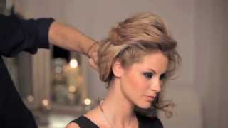 How to create the 1950s updo [upl. by Lucilia536]