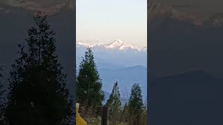 Kanchenjungha view from Rishop Black tulip Homestay  lava Lolegaon kolakham tour [upl. by Ennayoj123]