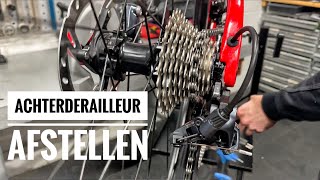 Hoe kun je de ACHTERDERAILLEUR  VERSNELLING afstellen racefiets  gravelfiets  Dit moet je weten [upl. by Seema]