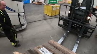 Forklift operator  Loading up a truck and trailer Dirty roof [upl. by Valeta291]