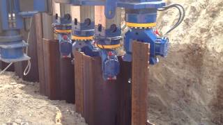 J N Piling Pressing AZ 700 Piles Using ABI HydroPress [upl. by Eitsud]