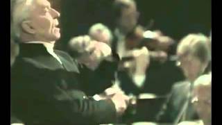 Mozart quotRequiemquot Rex Tremendae  Wiener PhilharmonikerKarajan [upl. by Hillery]