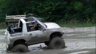 WHITE TRACKER 4x4 MUDDING  MUD BOGGING AT RIZZOS BOG [upl. by Stevy994]