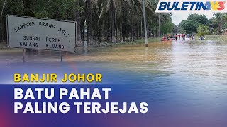 BANJIR JOHOR  Batu Pahat Masih Terjejas Teruk 27774 Mangsa Di PPS [upl. by Eekorehc442]