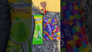 Apple flavour amp choco dous candy amp gems popsicl shorts apple lollipop candy [upl. by Yancey]