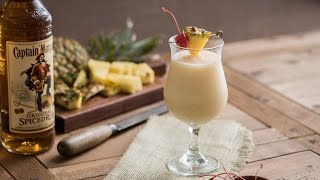 Cómo Preparar La Perfecta Piña Colada [upl. by Ramoh6]