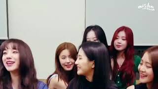 Miyeon is worried  GIDLE 아이들 MIYEON미연 x SHUHUA슈화  MiShu moments [upl. by Blackmore805]