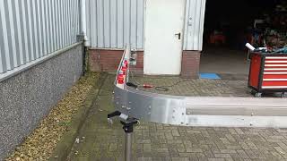 Flessen transportband met 90 graden bocht Bottle conveyor belt with 90 degree bend [upl. by Araid]