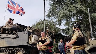 Suono delle cornamuse scozzesi al raduno militare della II guerra mondiale a Desenzano Lago di Garda [upl. by Lacram]