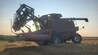 Case Ih 2588 Combine  30ft Draper Head [upl. by Gorey]