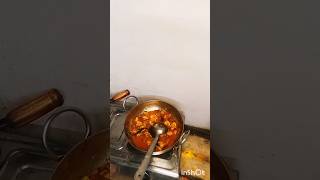 मुर्गी की सब्जी खाने हैं। Matan shikanfood youtube cooking foodnicefoo dchicken [upl. by Bonilla]