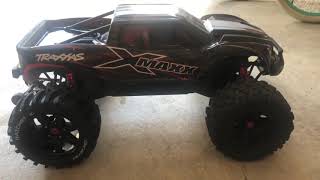 X Maxx  Install the DuraTrax Hatchet X Tires Mounted Black 24mm DTXC5503 [upl. by Suinotna]