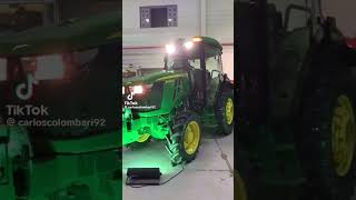 Novo trator john deere 5080en [upl. by Annabela]