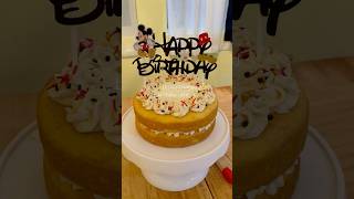 Disney birthday cake decorating ✨ cakedecorating disney baking cake shorts [upl. by Taub]