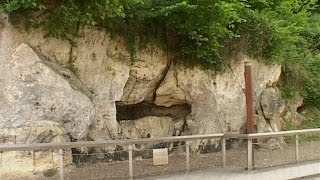 Prehistorische vuursteen mijnbouw te valkenburg [upl. by Atolrac]