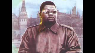 Lucius Banda  Tonthola [upl. by Ratep]