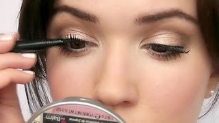 How To Apply False Eyelashes For Beginners ♡ Two Easy Ways [upl. by Evelyn]