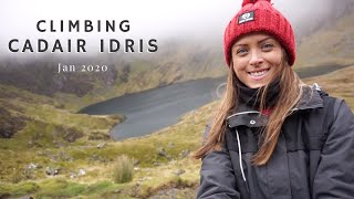 Hiking Cadair Idris  First Solo Mountain Climb [upl. by Dionysus]