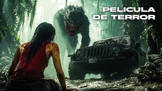 Ella intenta sobrevivir en un bosque lleno de horrores  Peliculas Completas en Español HD  Terror [upl. by Anoif]