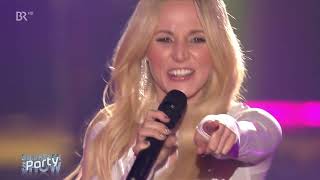 Melissa Naschenweng  Dein Herz verliert  Silvester Show Party 2023 [upl. by Yvad]