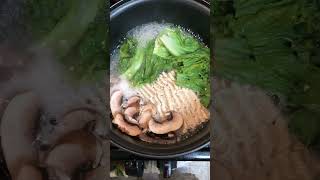 Cooking a ramen 🍜 with romaine lettuce 🥬 and mushrooms 🍄 [upl. by Ariela]