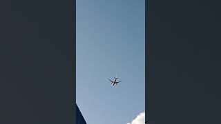 Low Jetstar 787 flies over my house aeroplane airplanegeek airplane [upl. by Jabe]