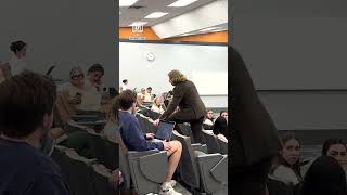 Professor wakes up sleeping students singing emo music 🤣 ⁠ 🎥 TT matthewcpittman⁠ [upl. by Anallise]