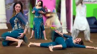 uff toofani raat ve  Aqsa Malik New Mujra Dance Performance 2024 [upl. by Shandra724]