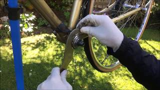 Overhauling a French Threaded Bottom Bracket on a French Vintage Bike [upl. by Selima]