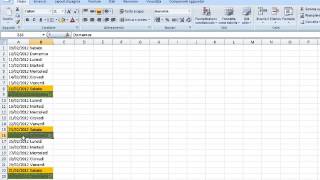 Excel3Facciamo un calendario per le spese [upl. by Ilaire]