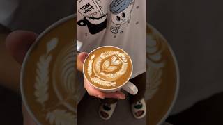 How to make perfect latte art cr7hakku coffee latteart lattearthome [upl. by Phillip]