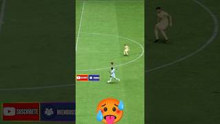 El Prime de Lewandowski 😎😎 shorts viral fc24 fifa futbol memes modocarrera mexico gaming [upl. by Assyn166]