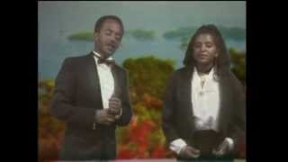 Ethio Oldies Tewodros Tadesse and Asefu Debalike  Atbabi Sleyish አትባቢ ስለይሽ [upl. by Franckot112]